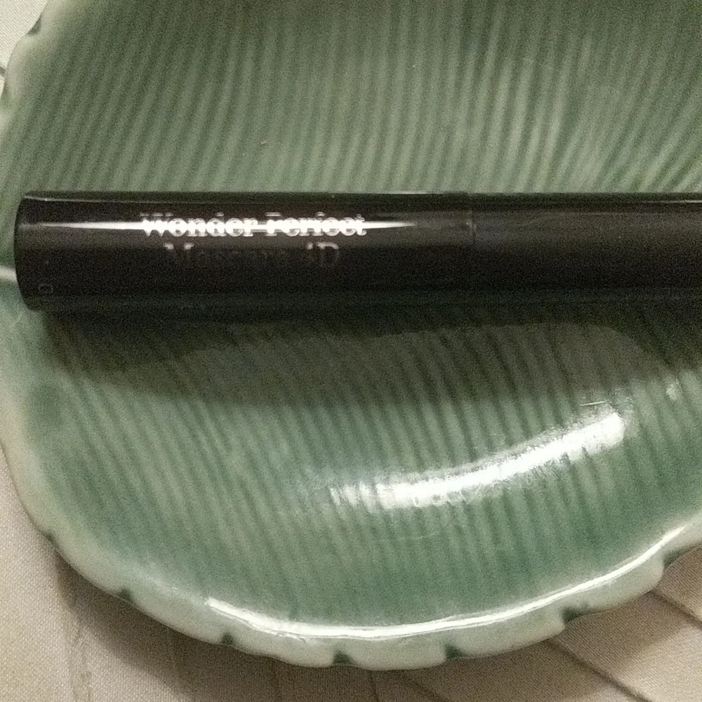 Wonder Perfect 4D Mascara